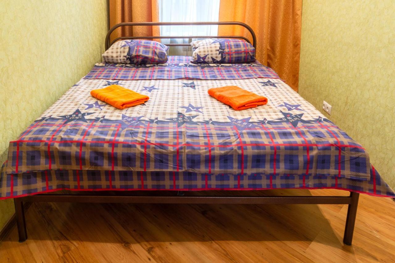 Apartment Triokhsviatytelskaya Street 3 Київ Екстер'єр фото