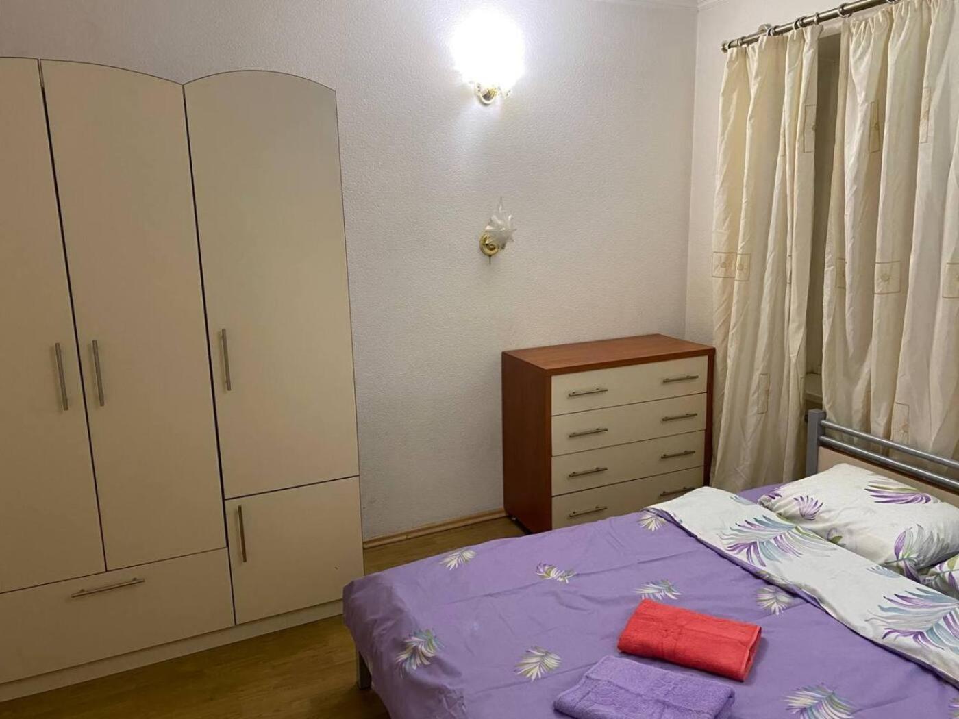 Apartment Triokhsviatytelskaya Street 3 Київ Екстер'єр фото